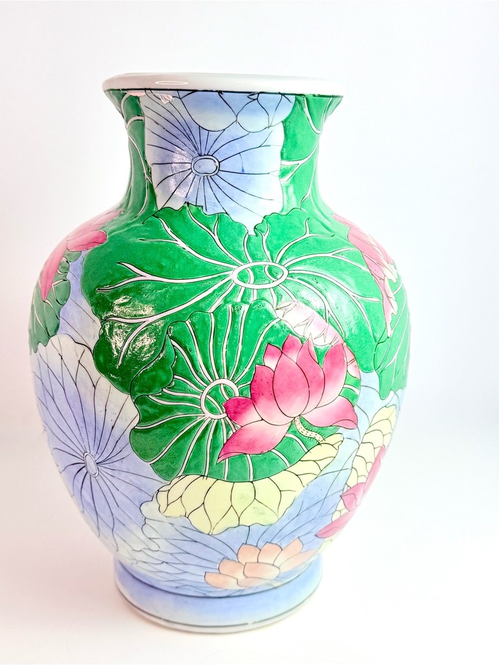 Vintage 11.5” Chinese Export Porcelain Vase Featuring Lotus Blossoms & Lily Pads